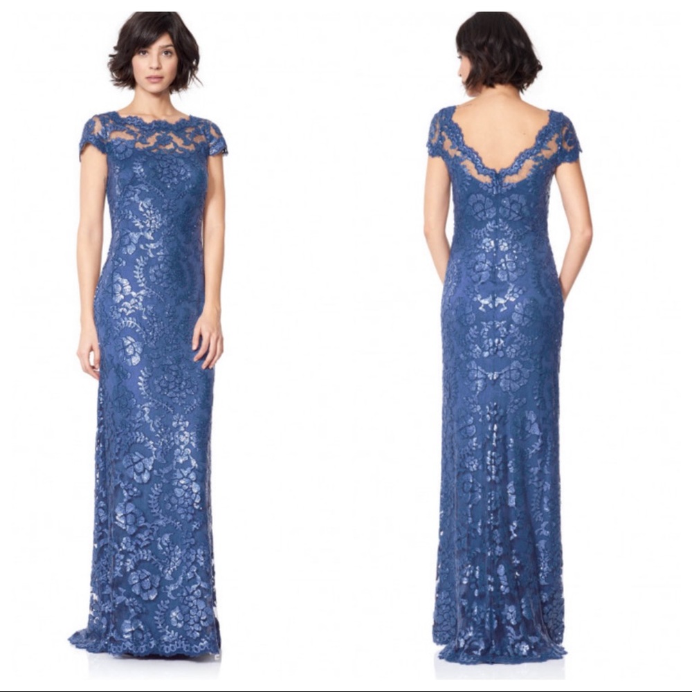 Tadashi Shoji PAILLETTE EMBROIDERED LACE CAP SLEEVE GOWN